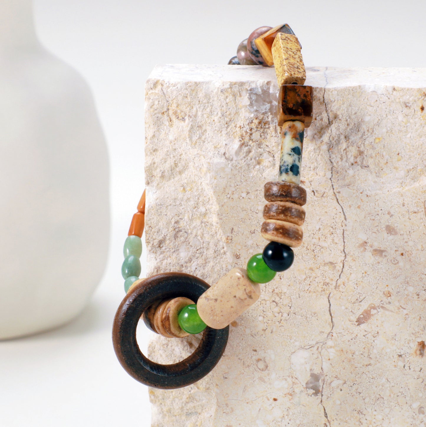 Natural Stone Agate Bracelet with Wooden Beads
